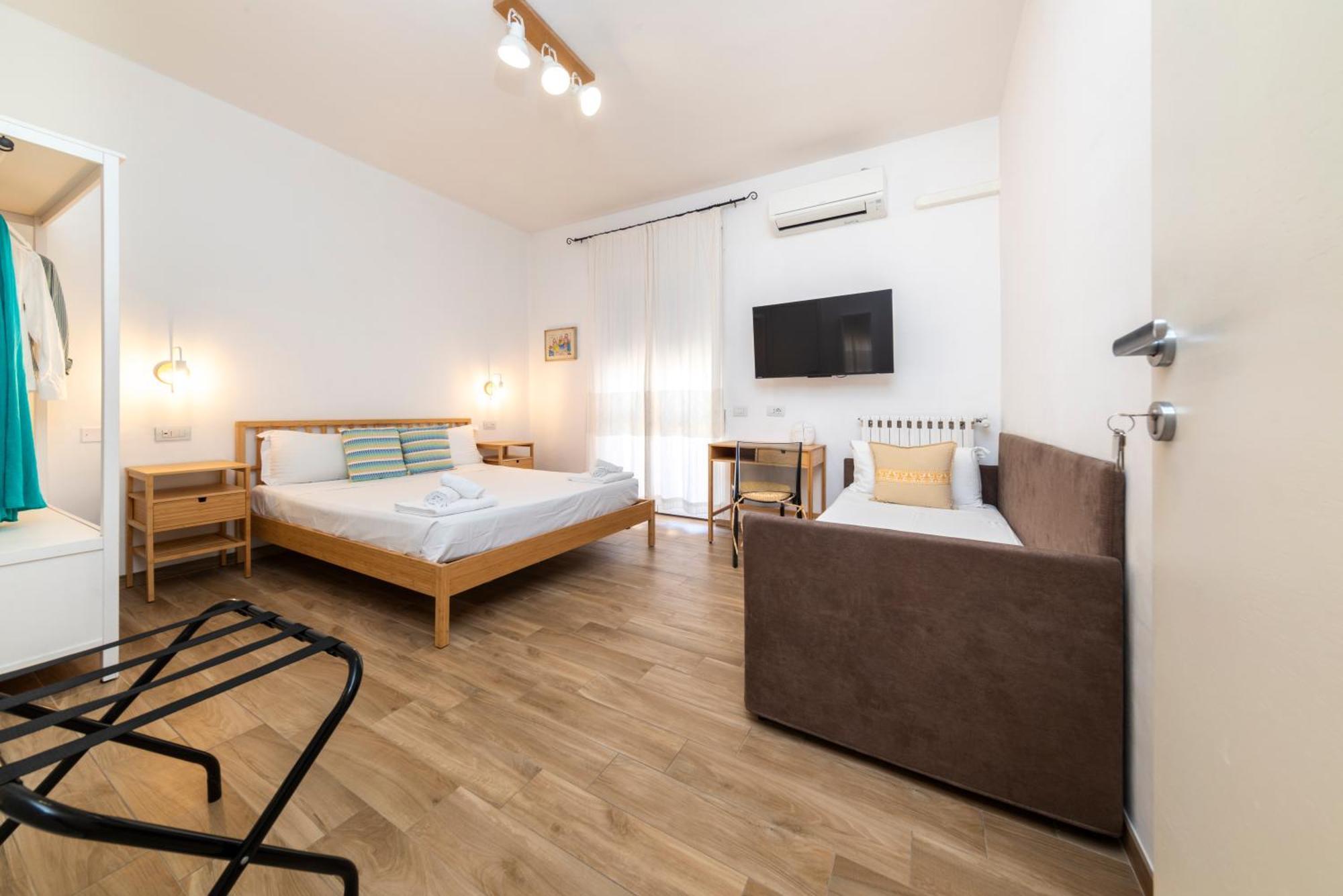 Deluxe Double Room Extra Bed
