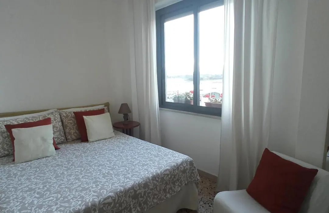 Myhouse-1